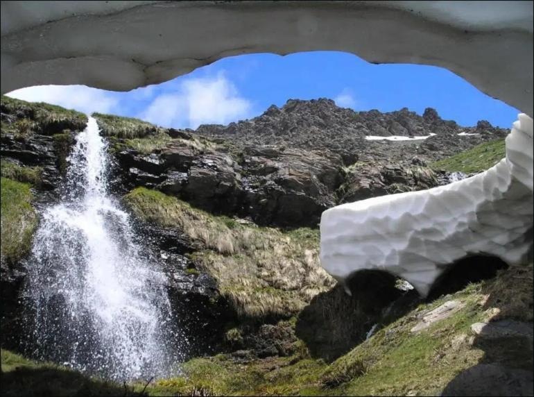 Todosierranevada Zona Baja - Edificio Alhambra - Junto A Los Telecabinas Sierra Nevada Kültér fotó